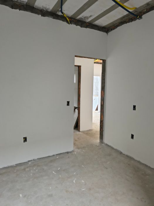 Casa com 2 Dormitórios à venda, 100 m² por R$ 290.000,00 Casa com 2 Dormitórios à venda, 100 m² por R$ 290.000,00