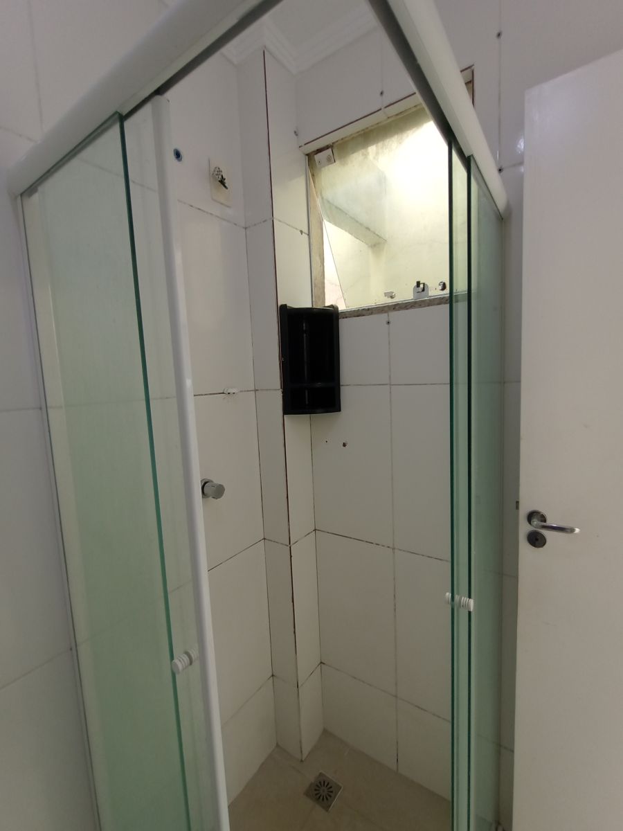 Apartamento com 1 Dormitórios para alugar, 50 m² por R$ 2.000,00 Apartamento com 1 Dormitórios para alugar, 50 m² por R$ 2.000,00