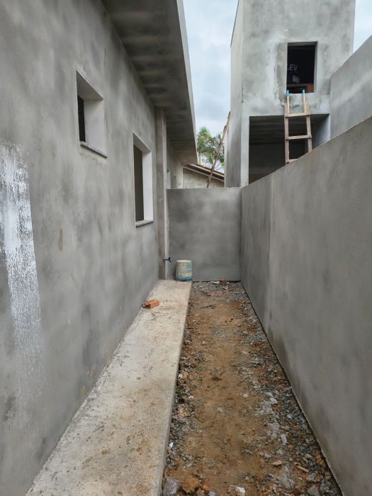 Casa com 2 Dormitórios à venda, 100 m² por R$ 290.000,00 Casa com 2 Dormitórios à venda, 100 m² por R$ 290.000,00